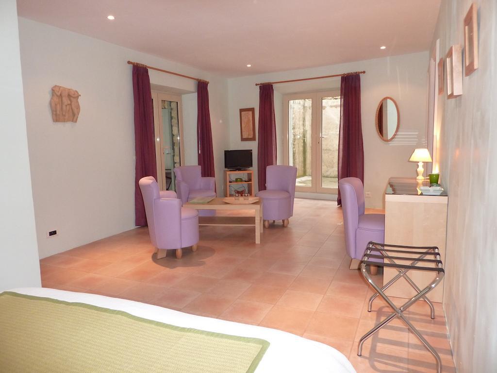 Bed and Breakfast Le Mas Del Sol Bonnieux Zimmer foto