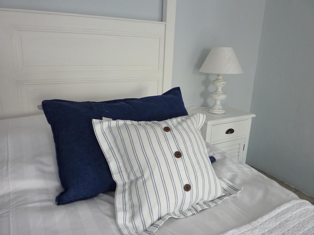 Bed and Breakfast Le Mas Del Sol Bonnieux Zimmer foto