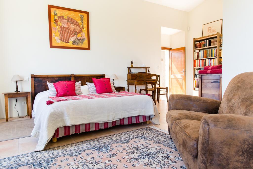 Bed and Breakfast Le Mas Del Sol Bonnieux Exterior foto